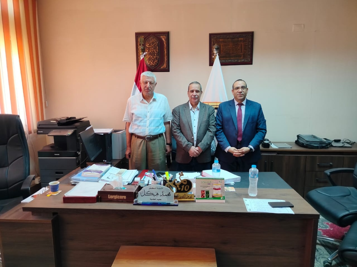 مركز ضمان الجودة والاعتماد ينظم ورشة عمل تقارير البرامج والمقررات نماذج 2025 بكلية العلوم