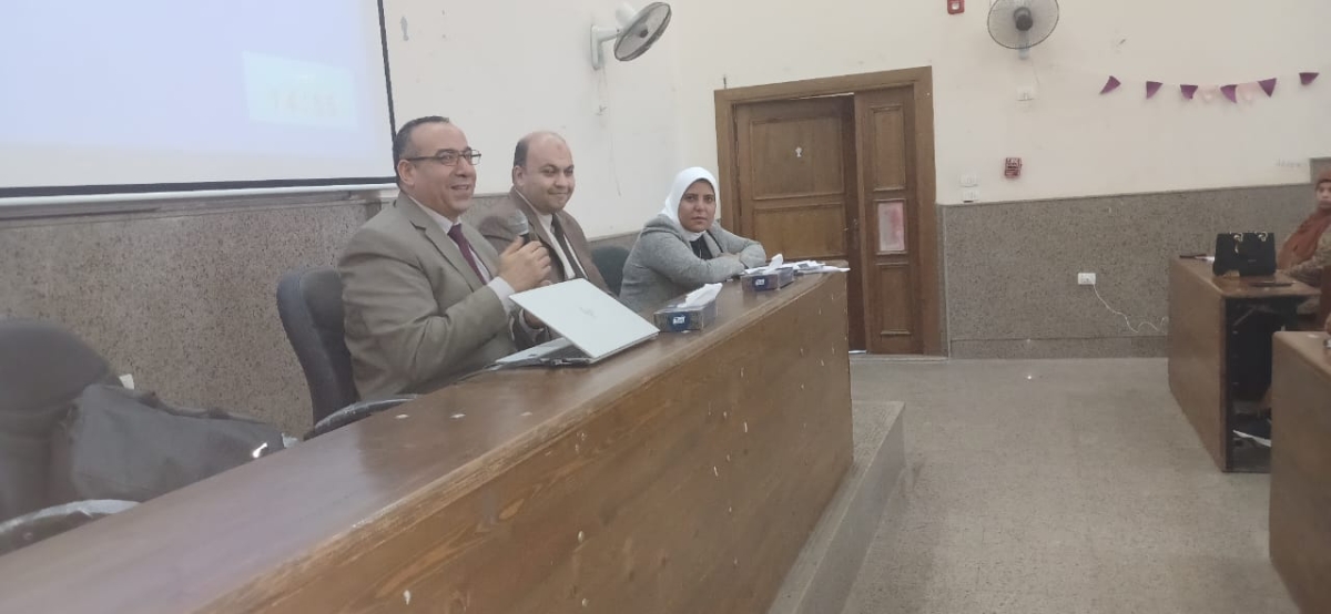 مركز ضمان الجودة والاعتماد ينظم ورشة العمل &quot; توصيف البرامج والمقررات على نماذج الهيئة 2025&quot; بكلية العلاج الطبيعي