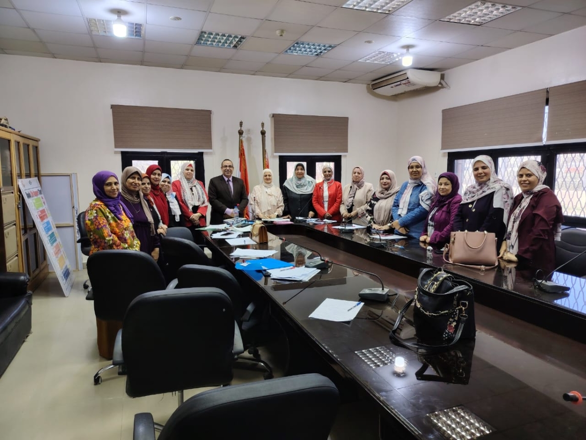 زيارة دعم فني من مركز ضمان الجودة والاعتماد لكلية التمريض